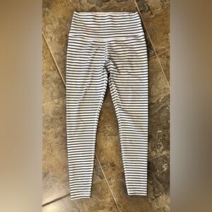 Glyder High Power HighWaisted black/white stripe Leggings. Size Small